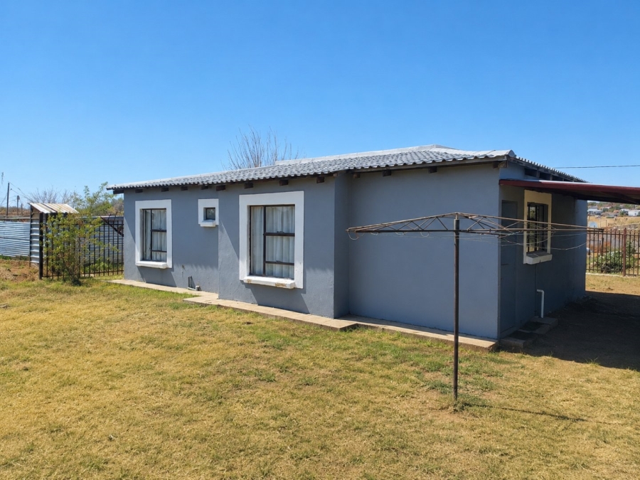 3 Bedroom Property for Sale in Bloemfontein Rural Free State